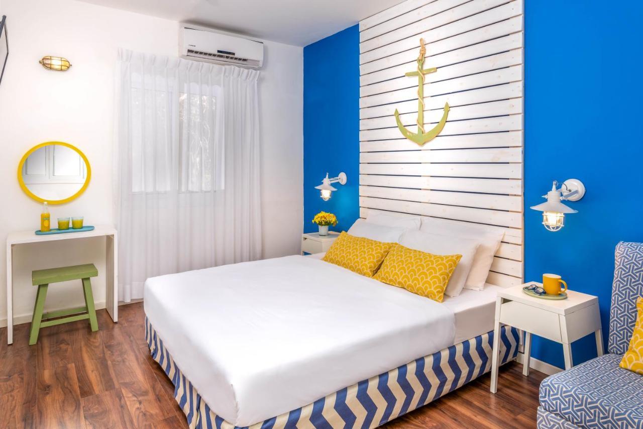 Travel Hotel Gesher Haziv Esterno foto