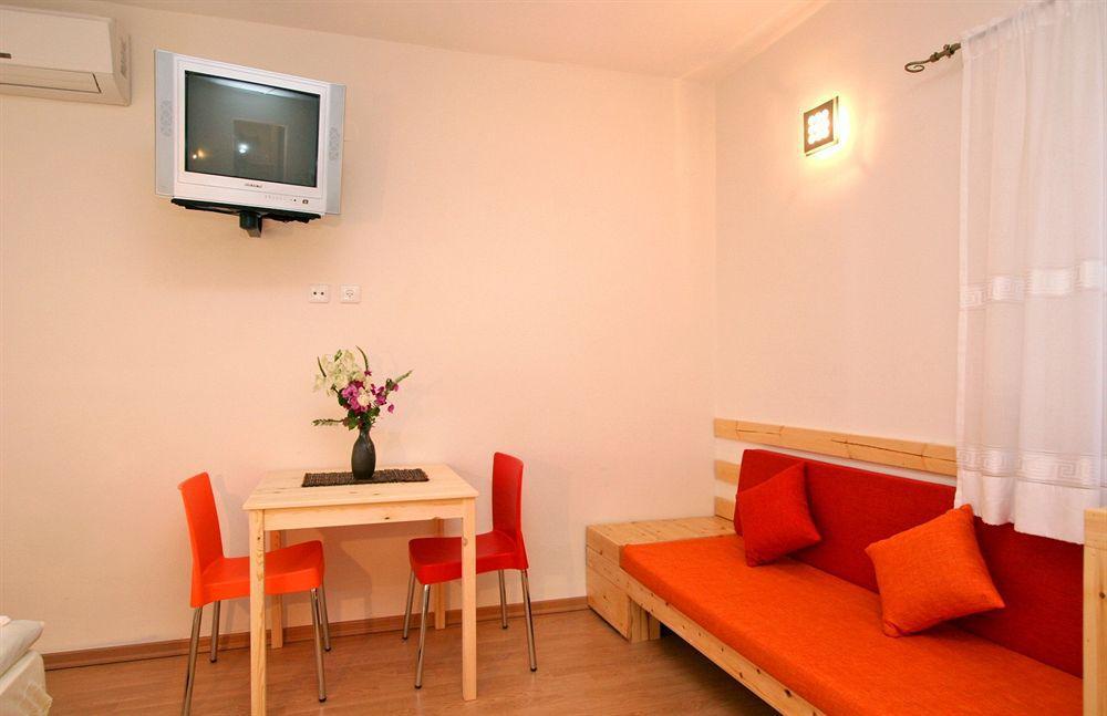 Travel Hotel Gesher Haziv Esterno foto