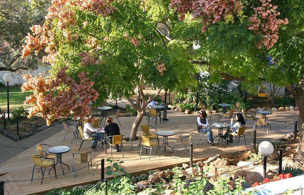 Travel Hotel Gesher Haziv Esterno foto