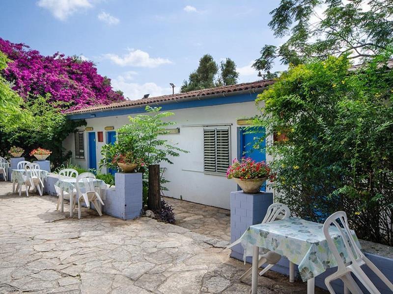 Travel Hotel Gesher Haziv Esterno foto